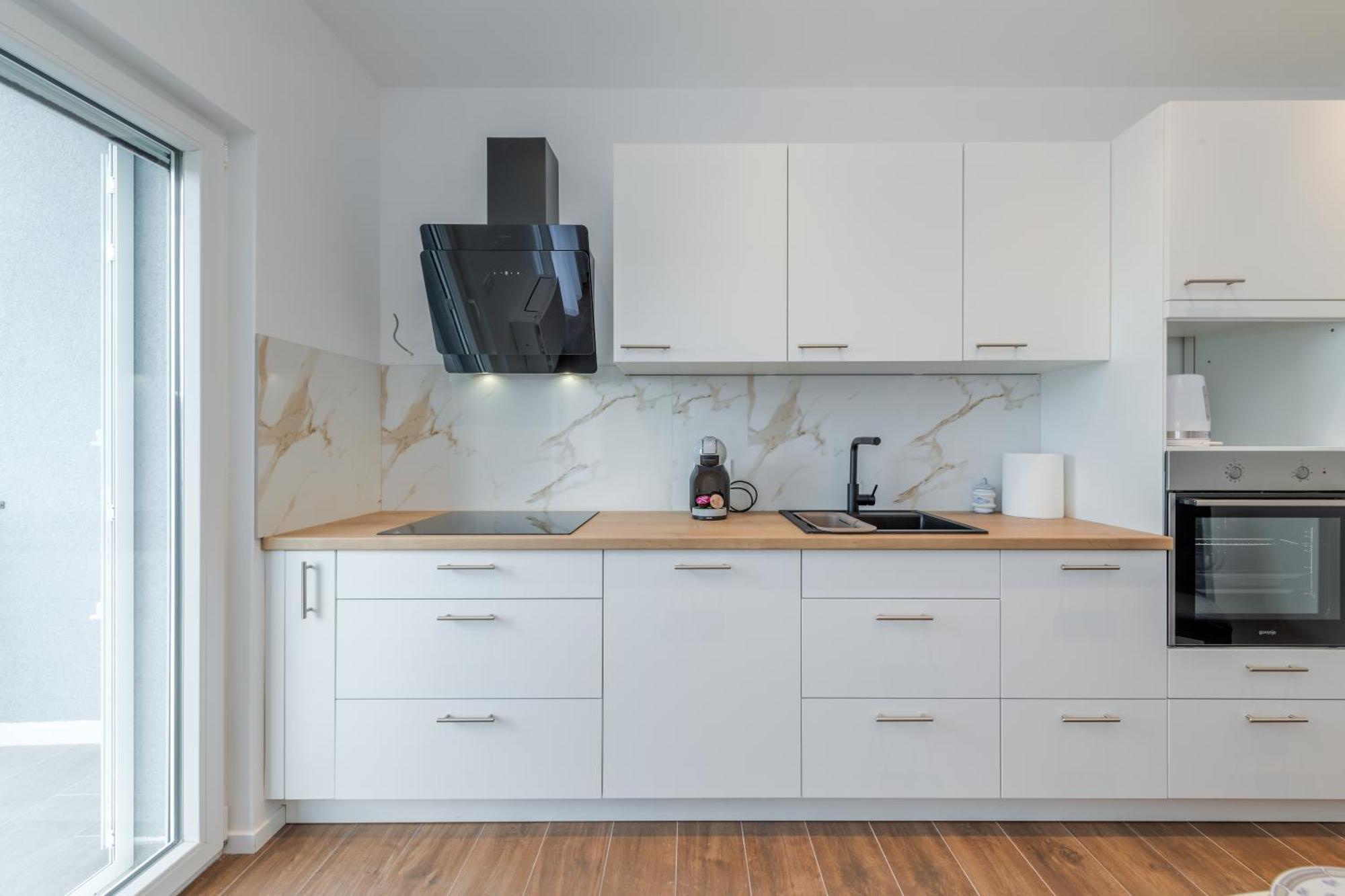 Centrally Located Apartments, Free Parking Lägenhet *