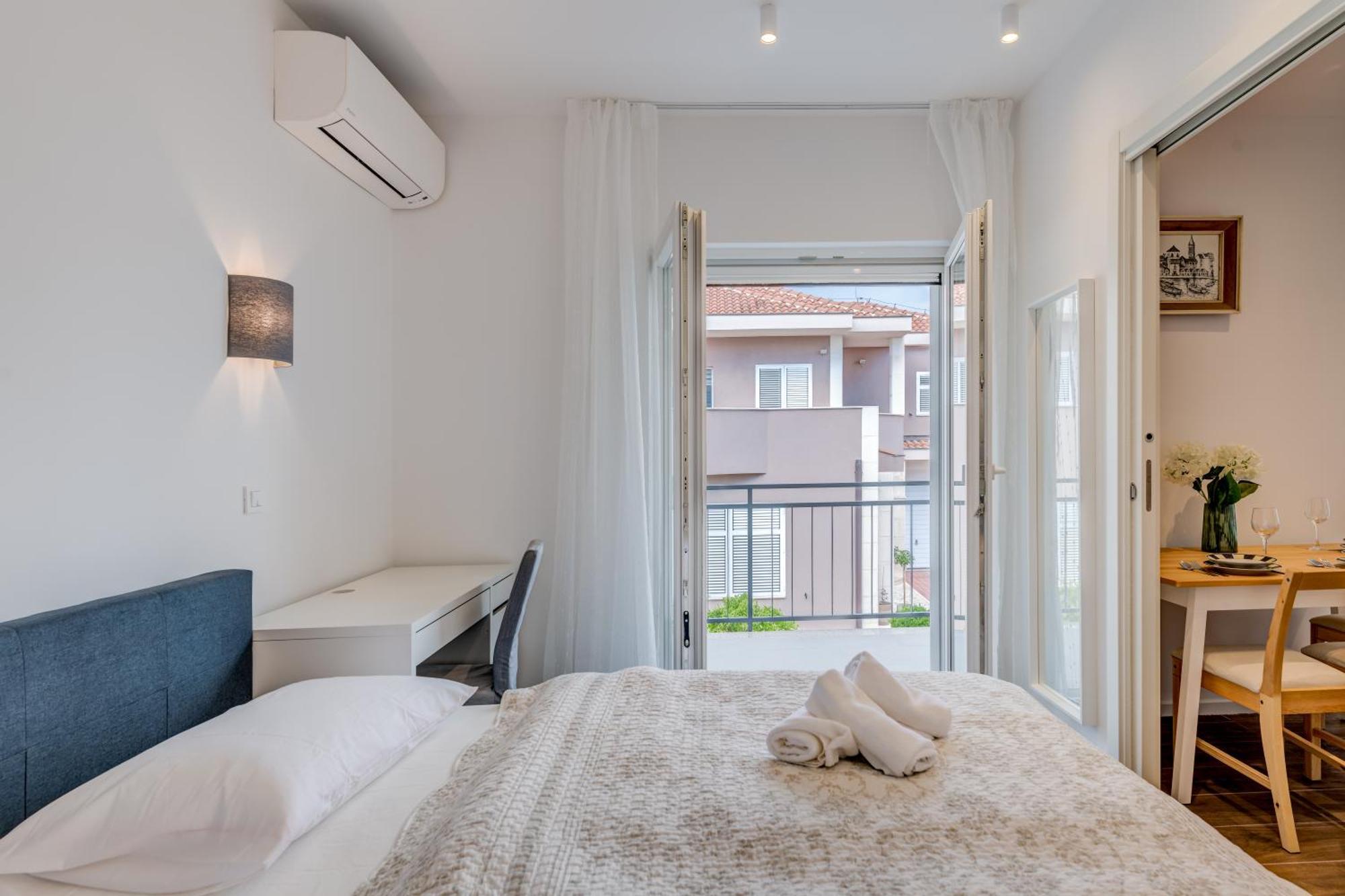 Centrally Located Apartments, Free Parking Trogir