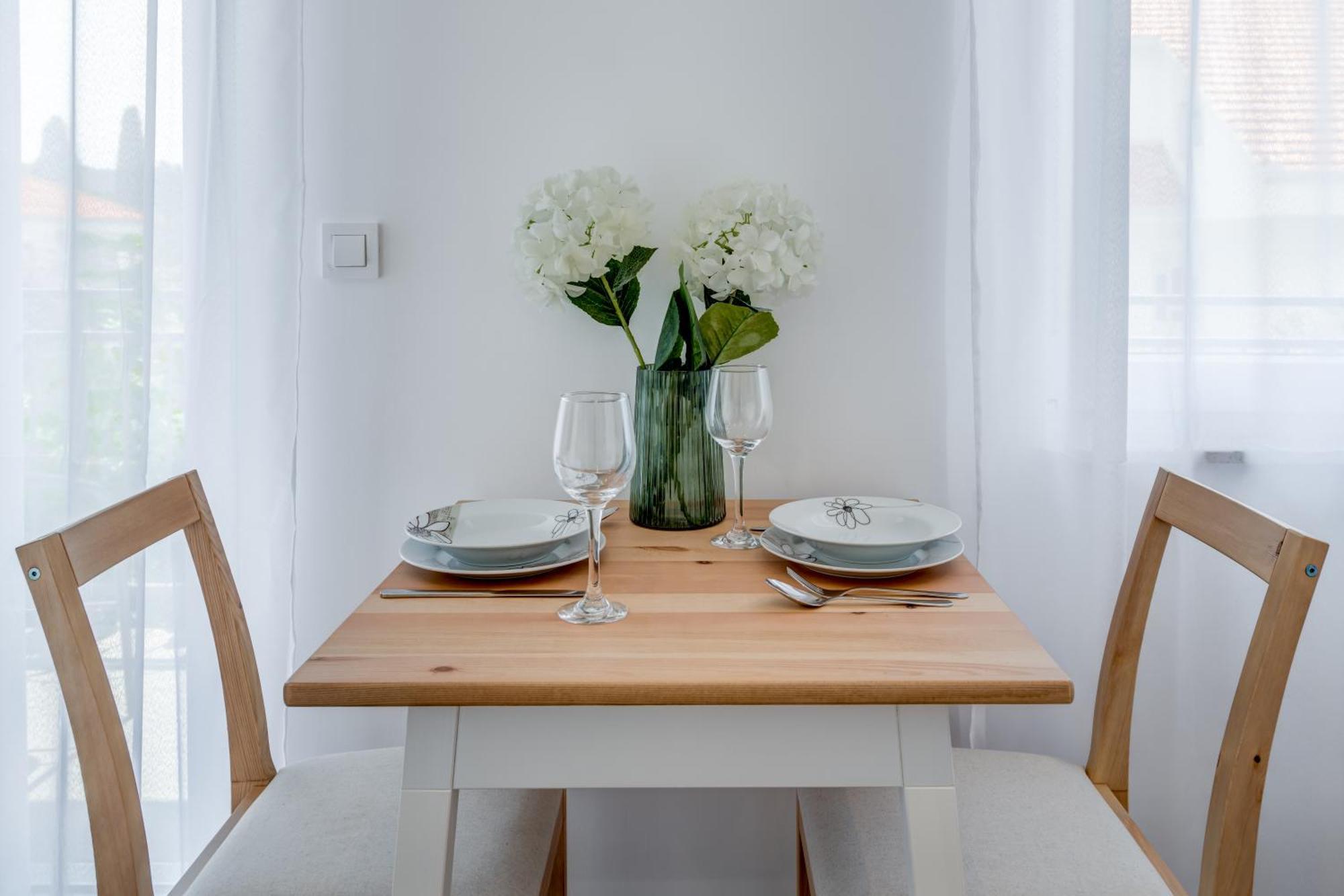 Centrally Located Apartments, Free Parking Lägenhet Trogir