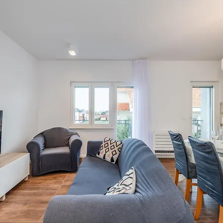 Centrally Located Apartments, Free Parking Trogir Exterior photo