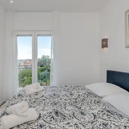 Centrally Located Apartments, Free Parking Trogir Exterior photo