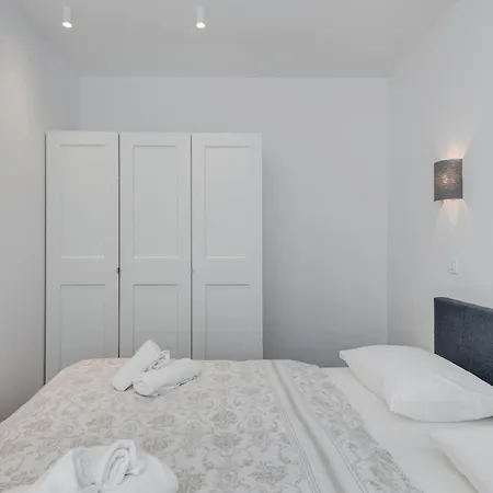 Centrally Located Apartments, Free Parking Trogir Exterior photo